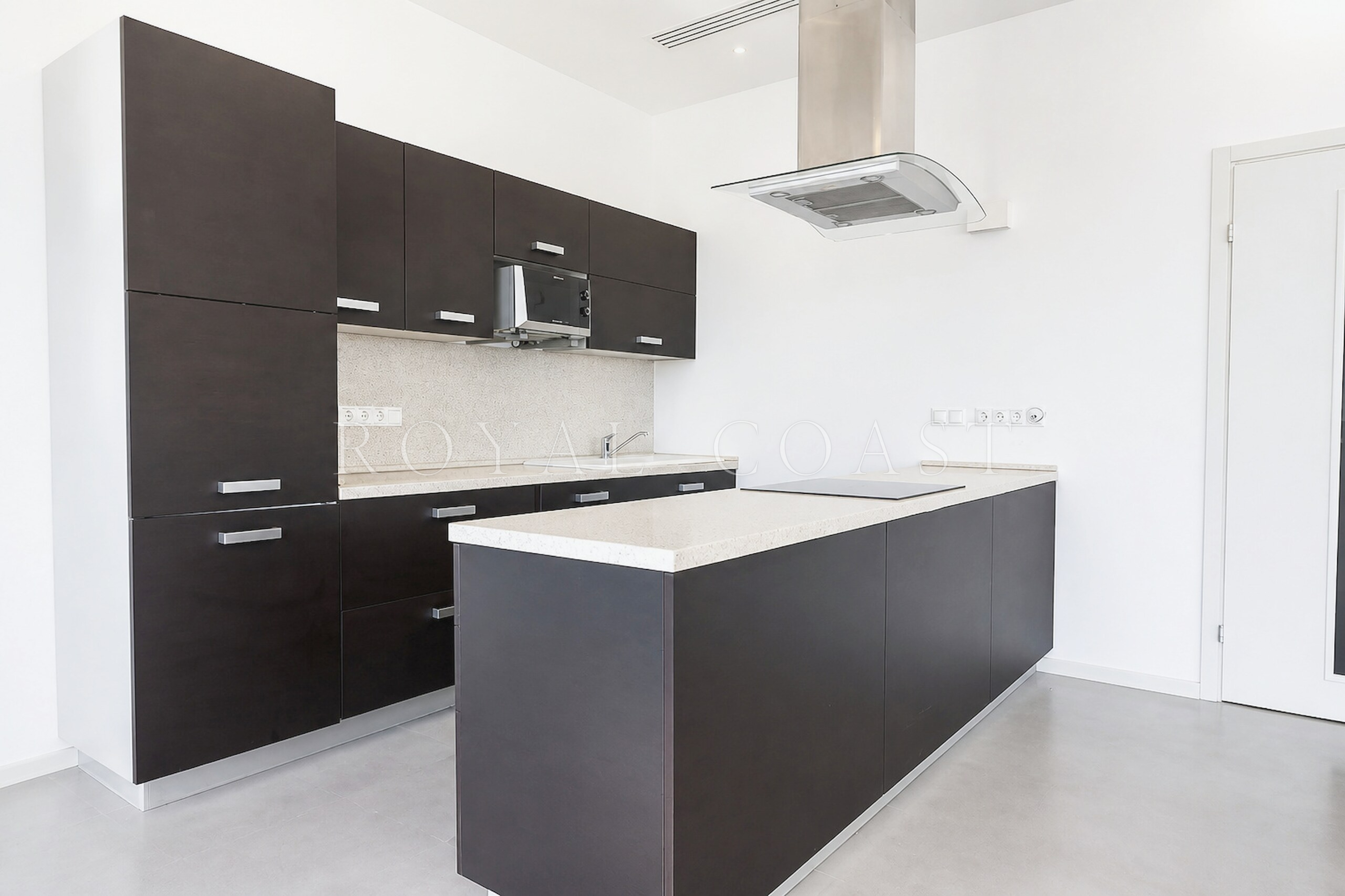 Четырёхкомнатная квартира в Ялте, 218.2 м² — фото 11