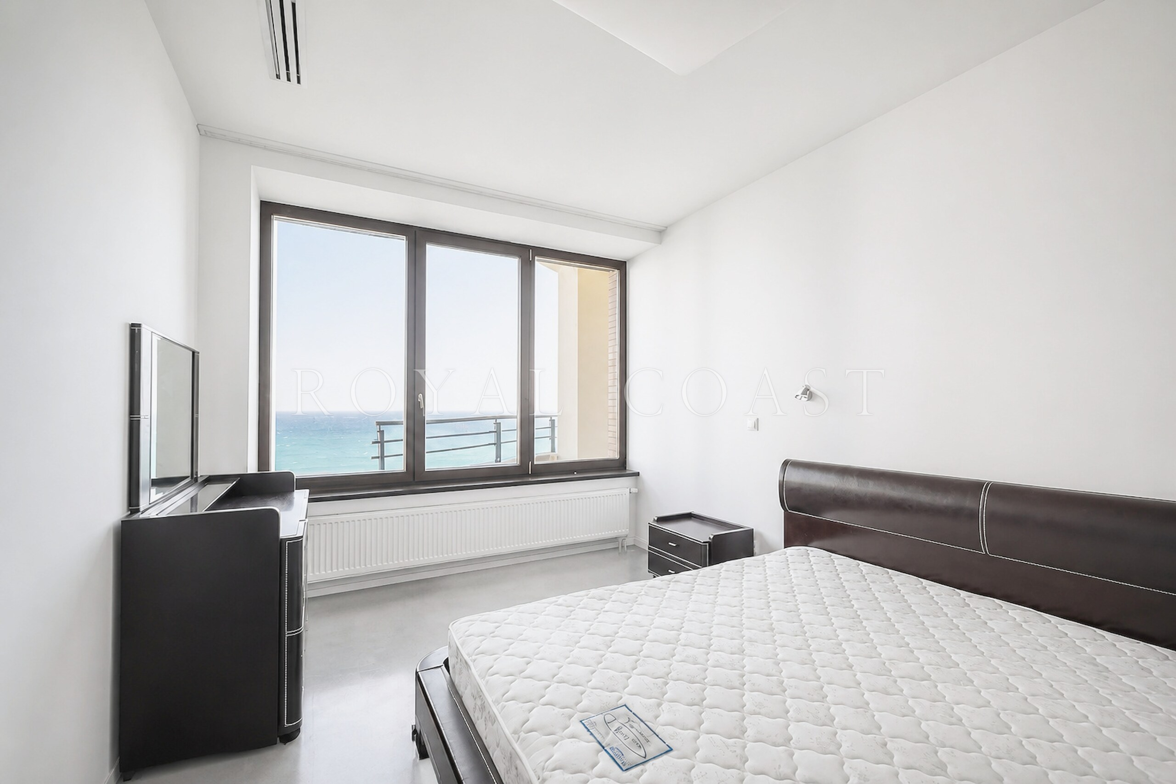 Четырёхкомнатная квартира в Ялте, 218.2 м² — фото 15