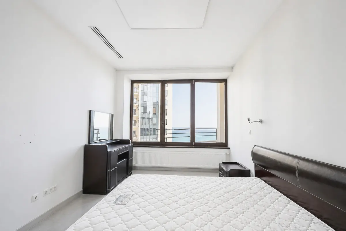 Четырёхкомнатная квартира в Ялте, 218.2 м² — фото 15