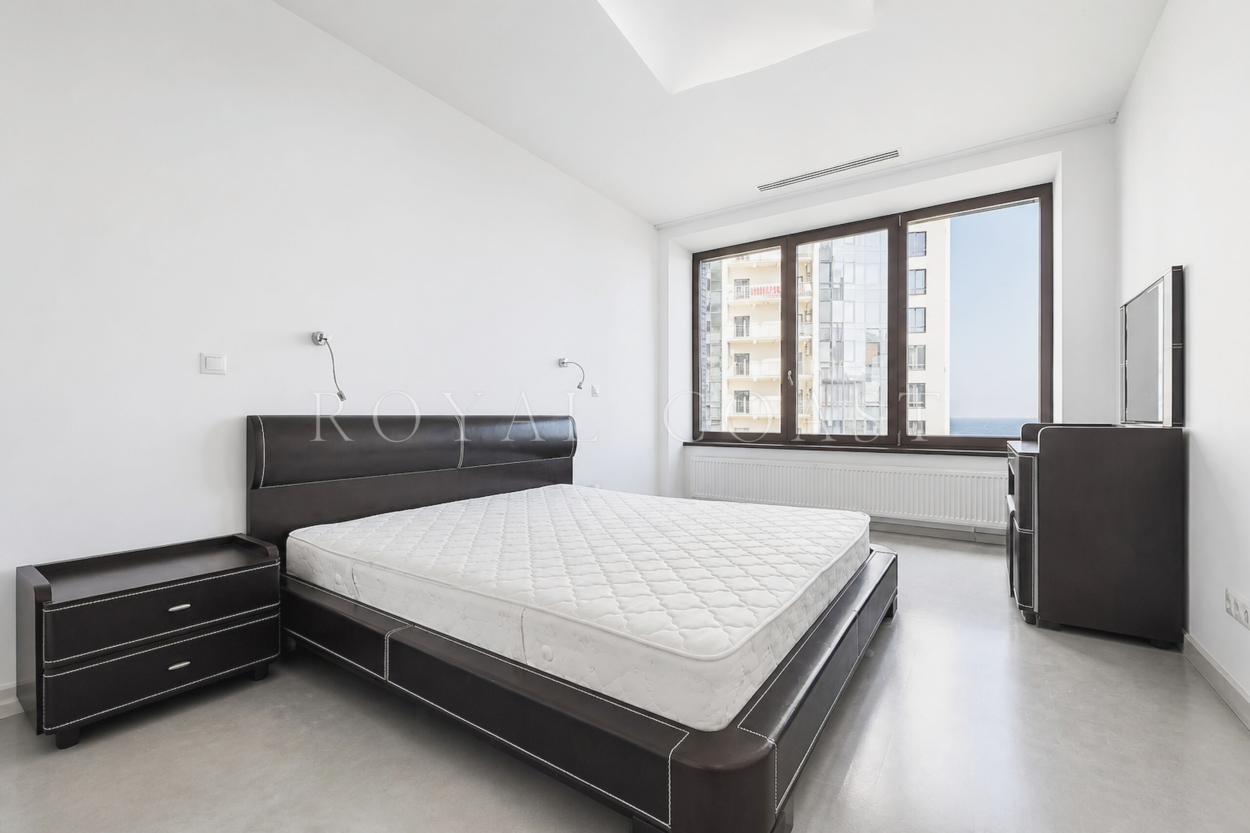 Четырёхкомнатная квартира в Ялте, 218.2 м² — фото 18