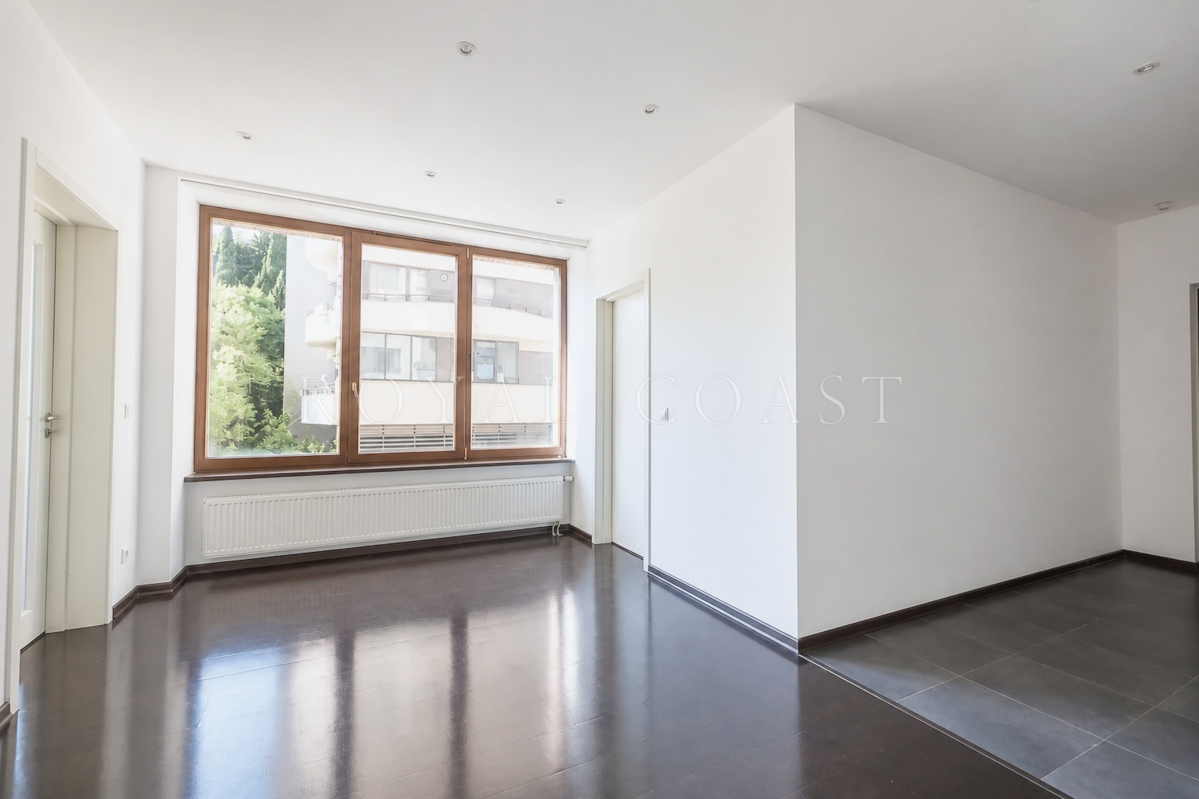 Четырёхкомнатная квартира в Ялте, 218.2 м² — фото 27