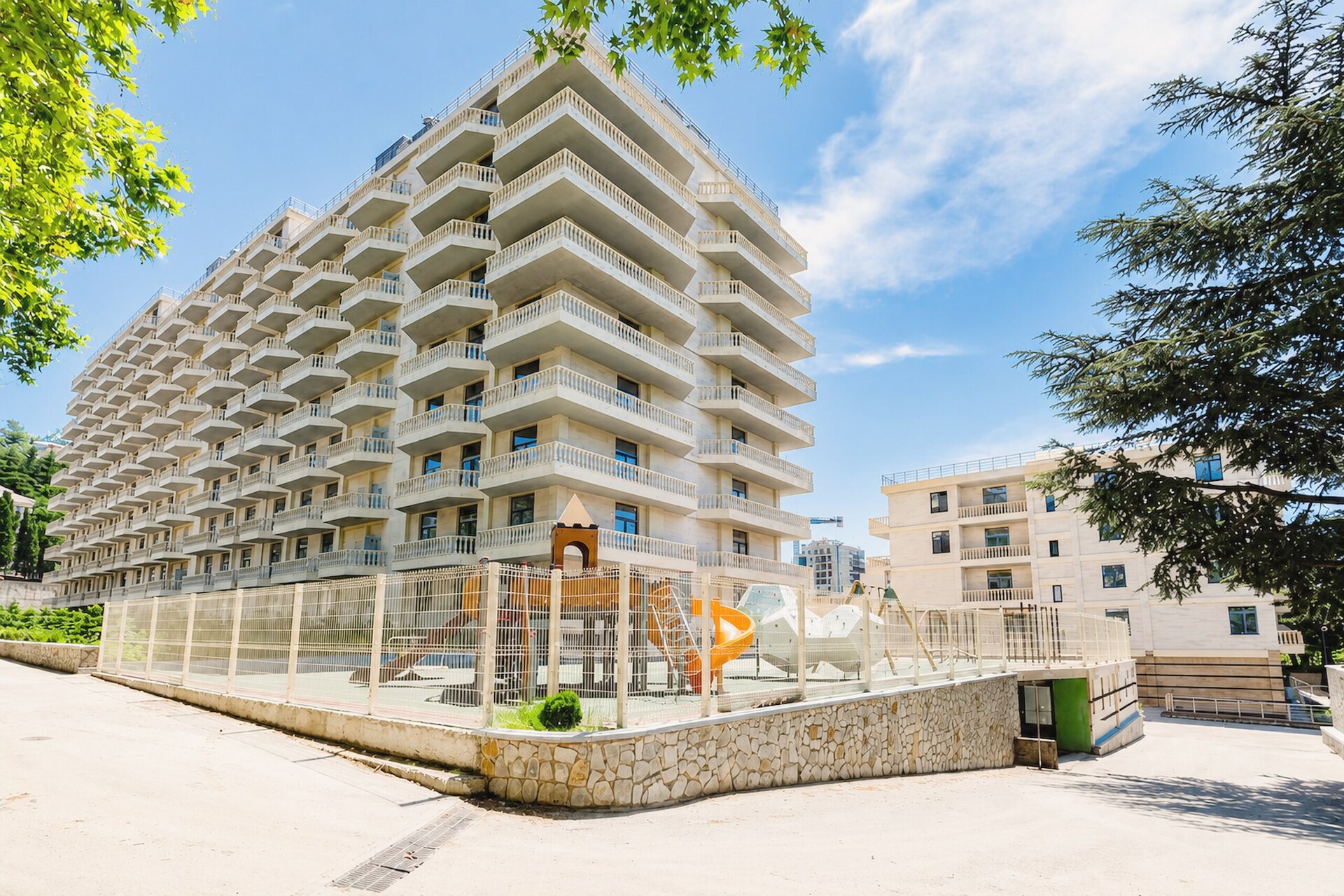 Двухкомнатная квартира в Ялте, 54 м² — фото 21