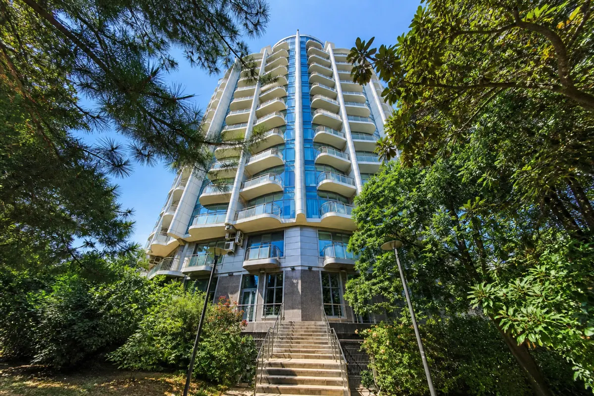 Трёхкомнатная квартира в Ялте, 89.9 м² — фото 26