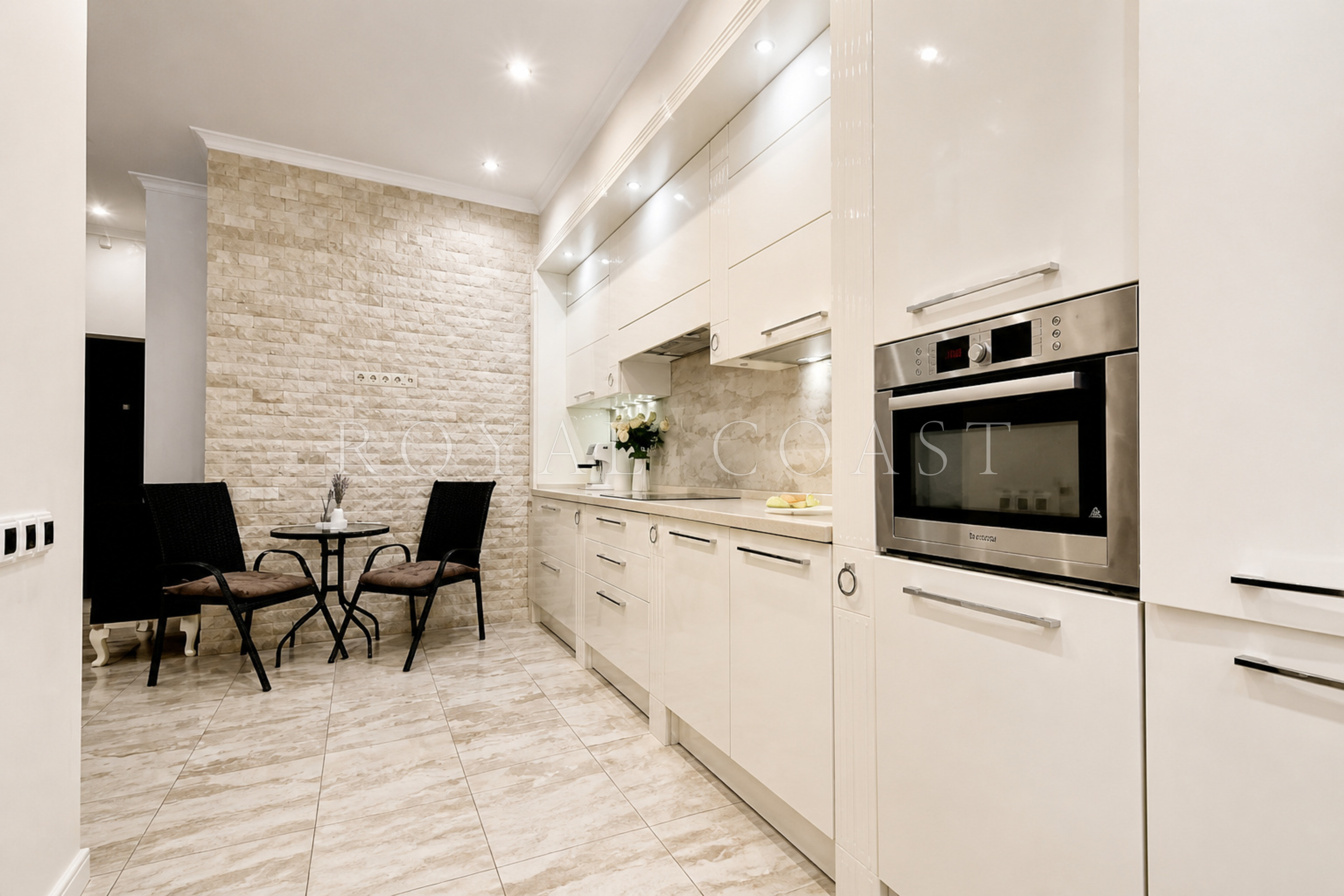 Трёхкомнатная квартира в Ялте, 89.9 м² — фото 3