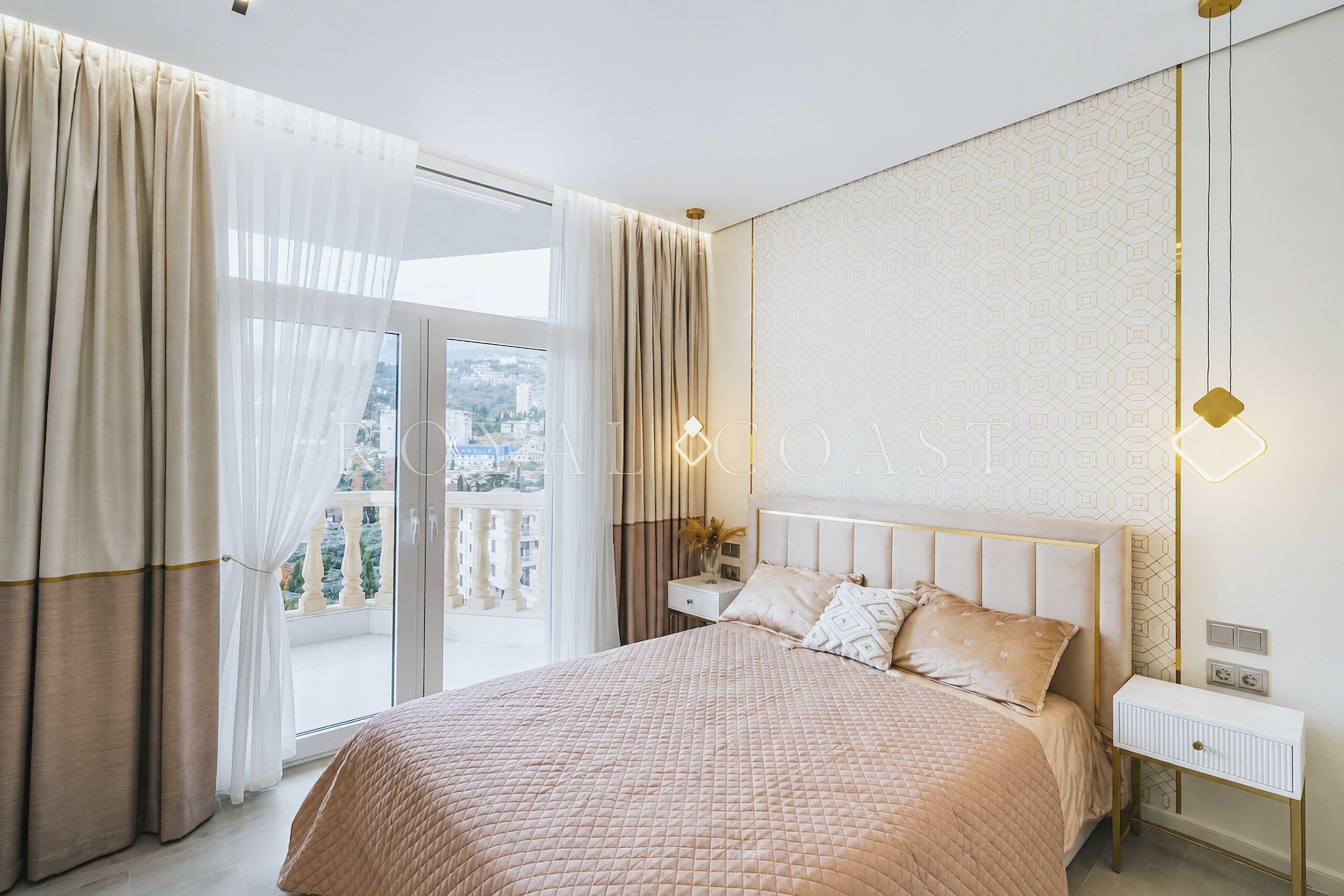 Двухкомнатная квартира в Ялте, 89.6 м² — фото 13