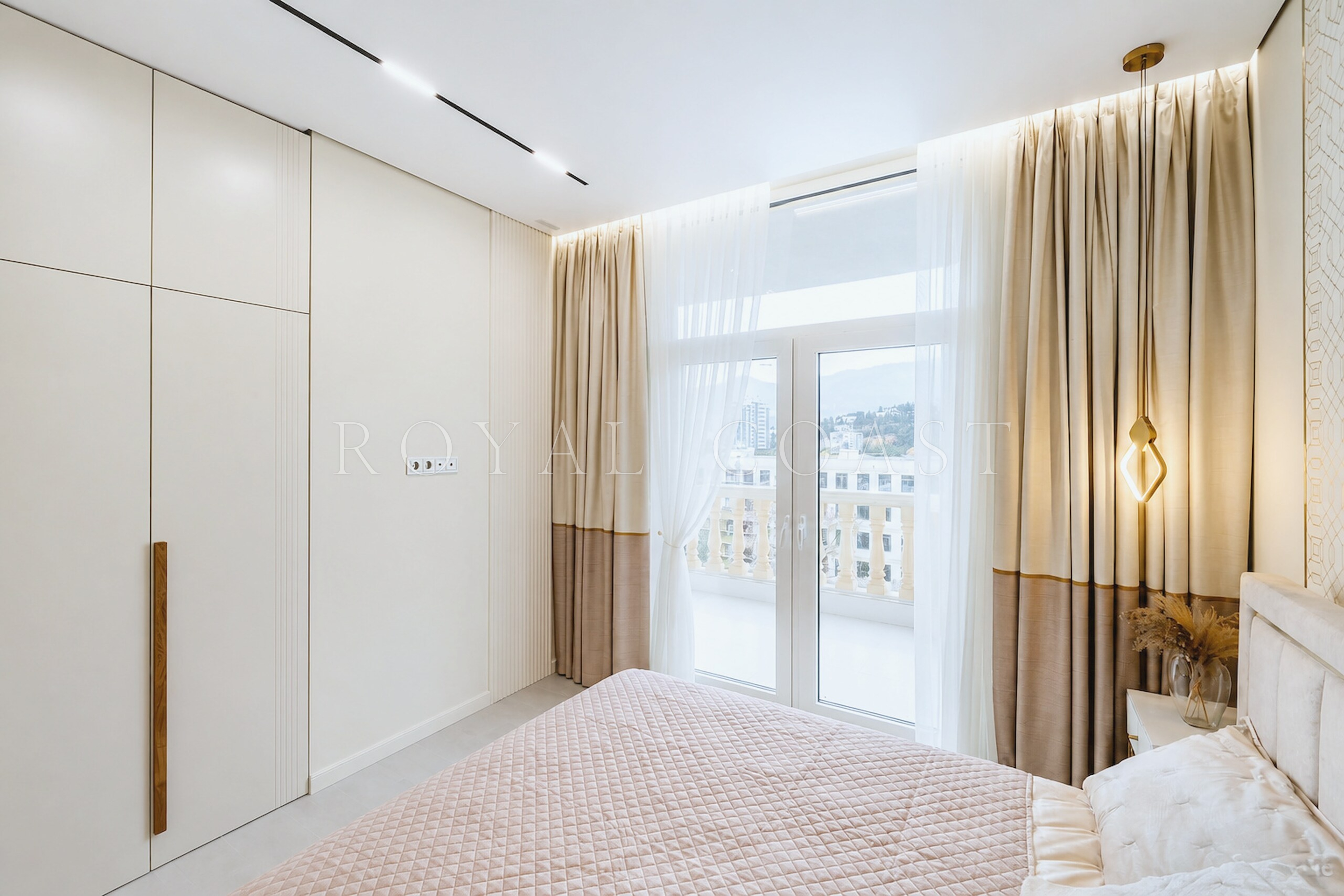 Двухкомнатная квартира в Ялте, 89.6 м² — фото 14