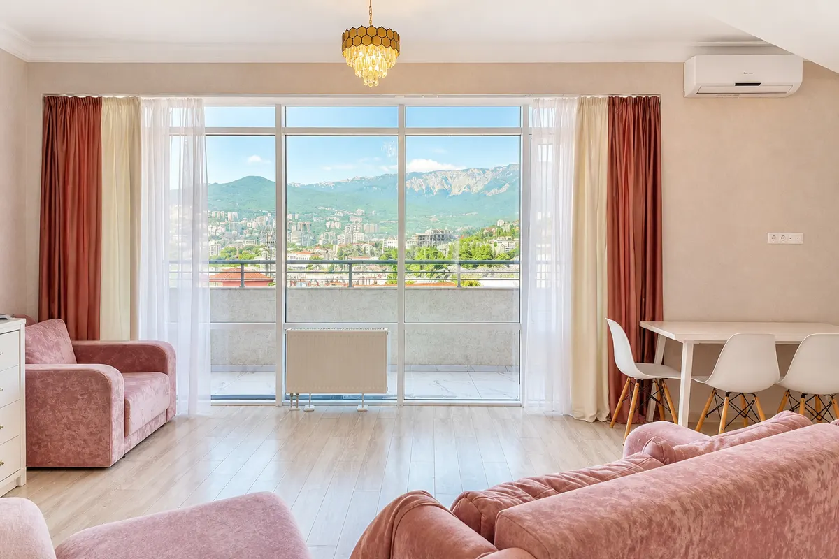 Двухкомнатные апартаменты в Ялте, 82.8 м² — фото 3